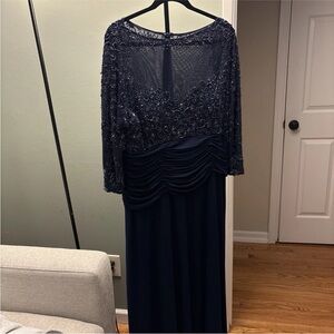 Chic Midnight Blue Long Sleeve Dress